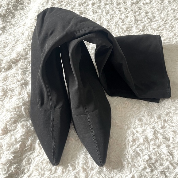 Madison Studio Pointed Toe High Heel Boots Sz 9.5 - Picture 2 of 8